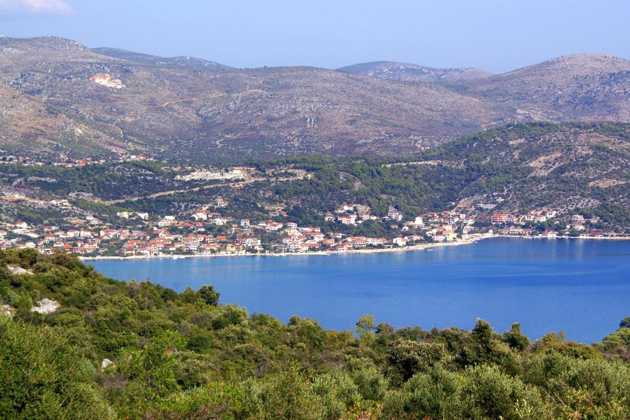 Apartments With A Parking Space Poljica, Trogir - 10010 มารีนา ภายนอก รูปภาพ