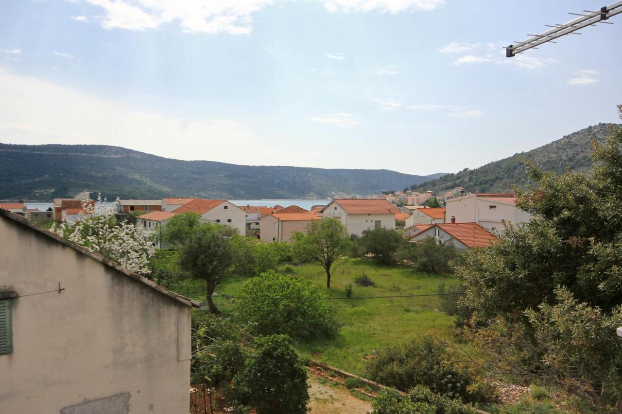 Apartments With A Parking Space Poljica, Trogir - 10010 มารีนา ภายนอก รูปภาพ