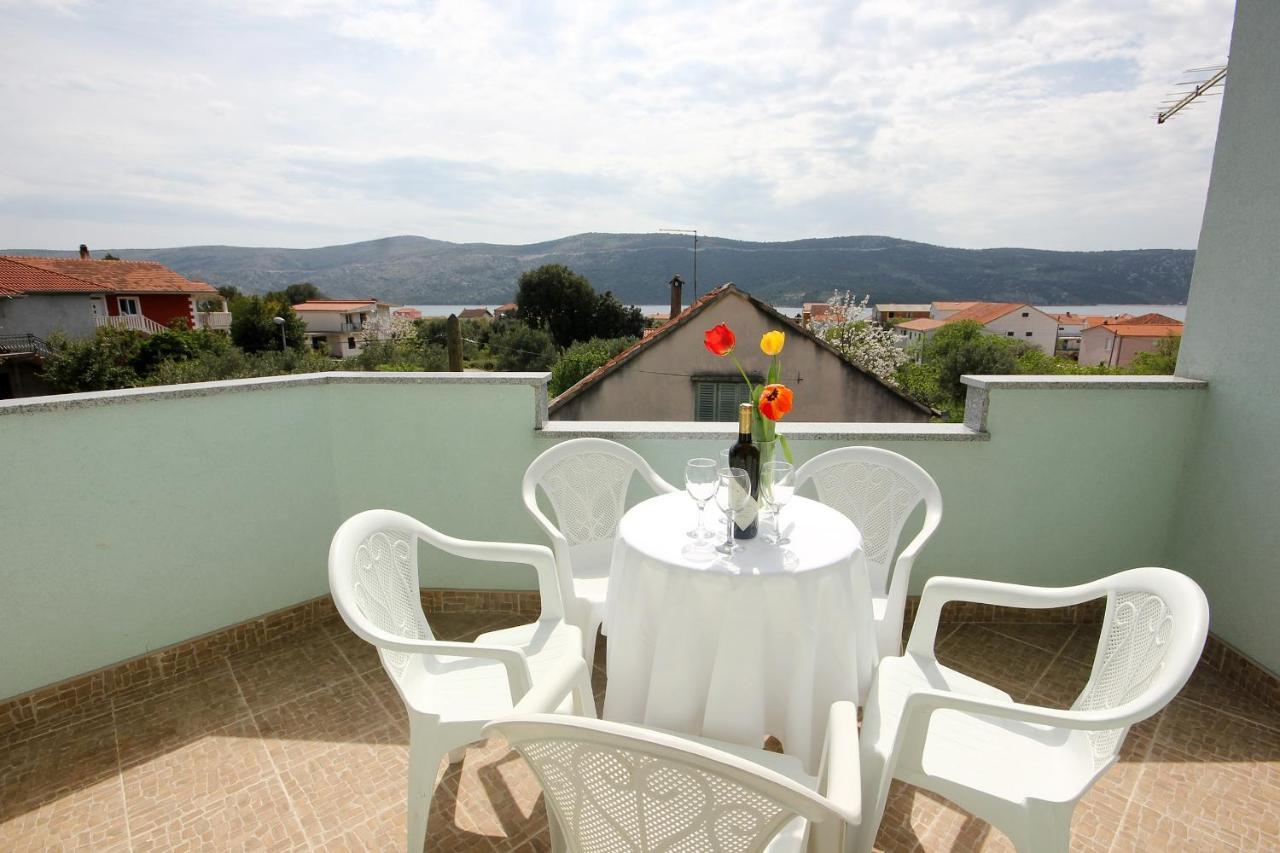Apartments With A Parking Space Poljica, Trogir - 10010 มารีนา ภายนอก รูปภาพ